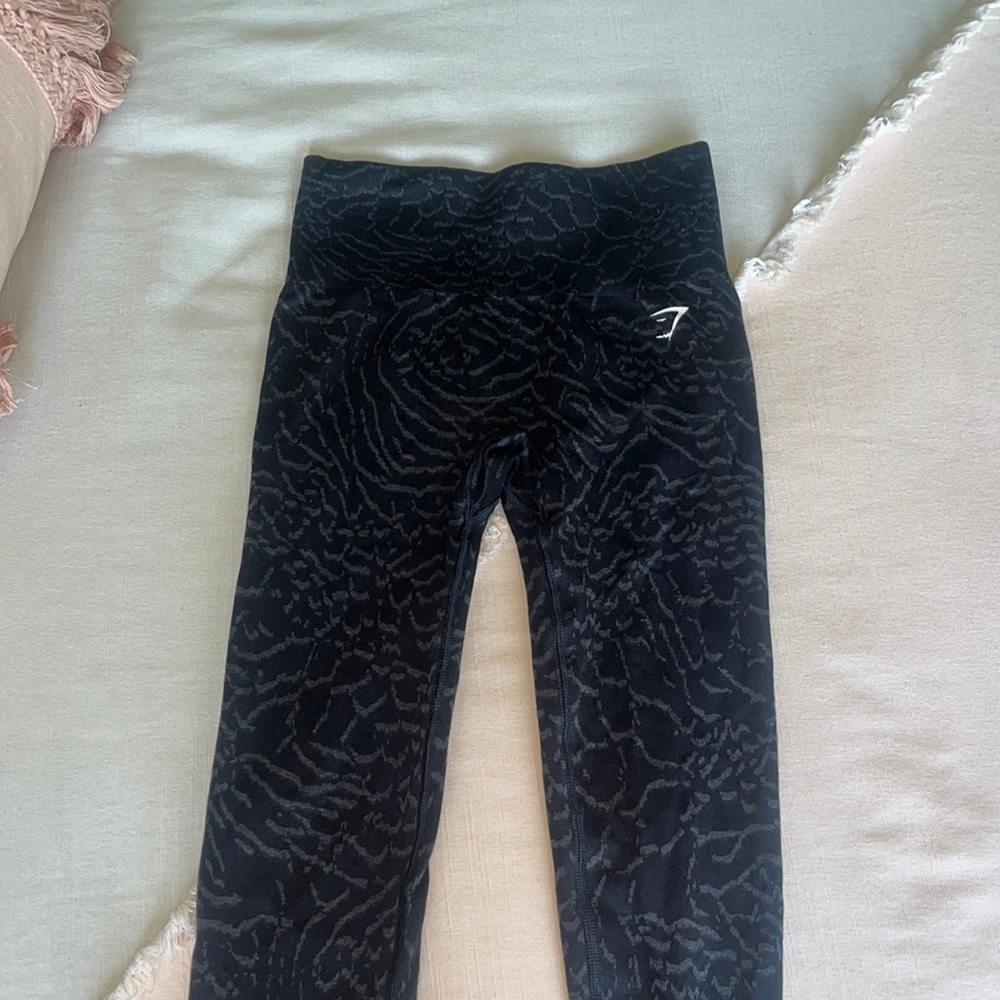 Gymshark Women’s XS animal print leggings brand new